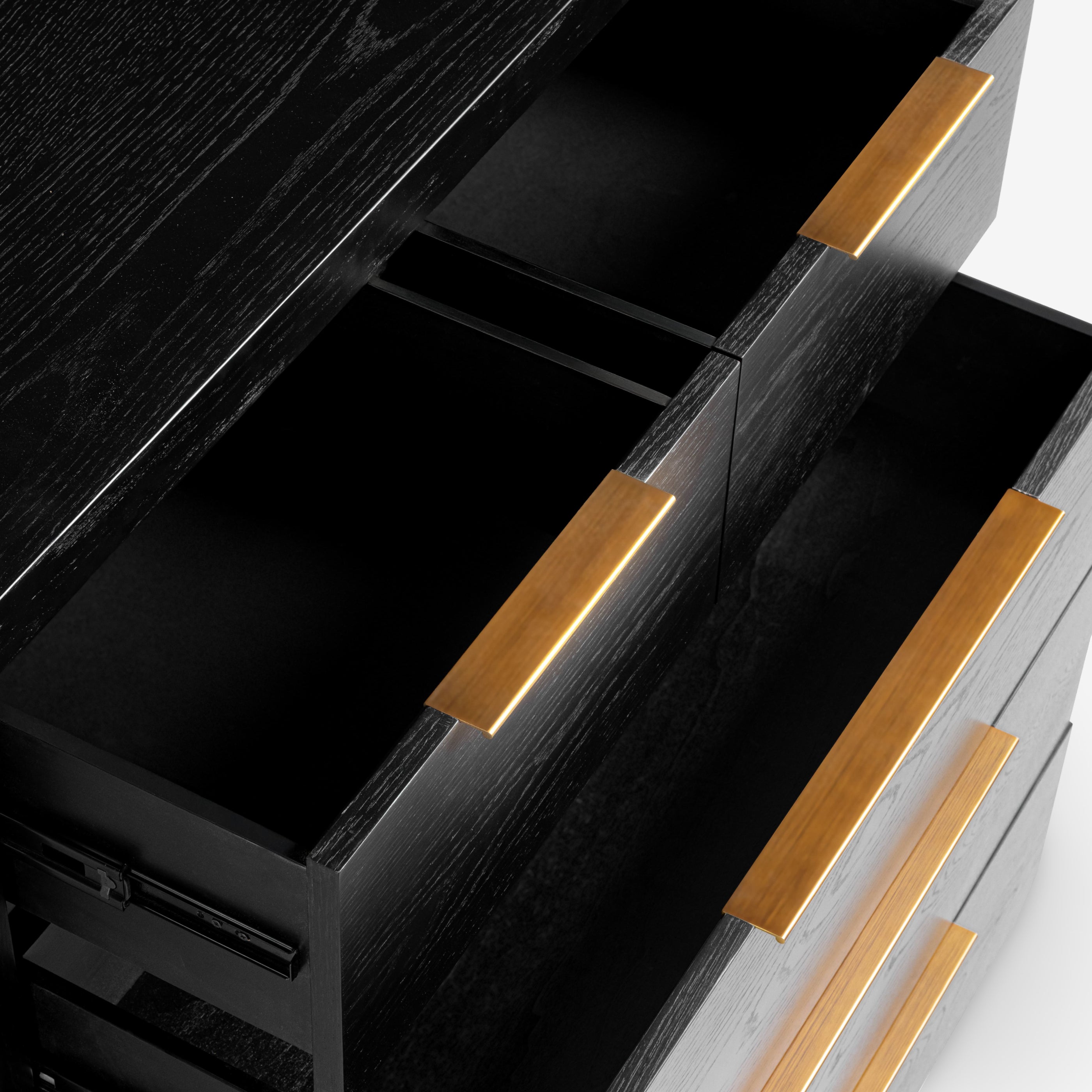 Liverpool 5 Drawer Tallboy (Black)