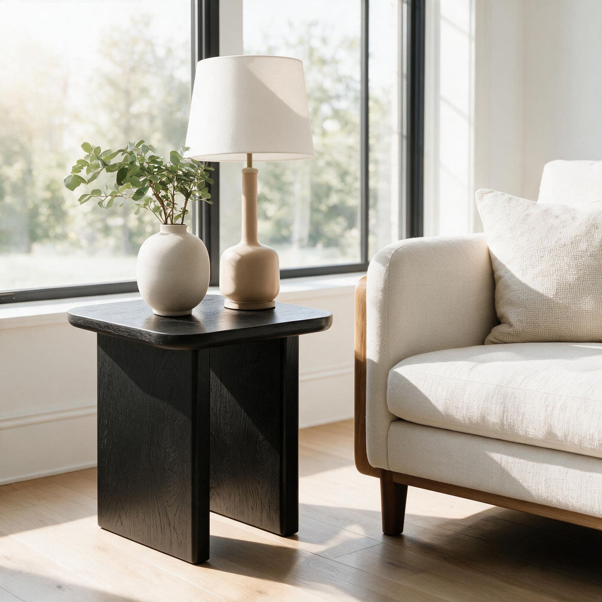 Liverpool Pine End Table - Black