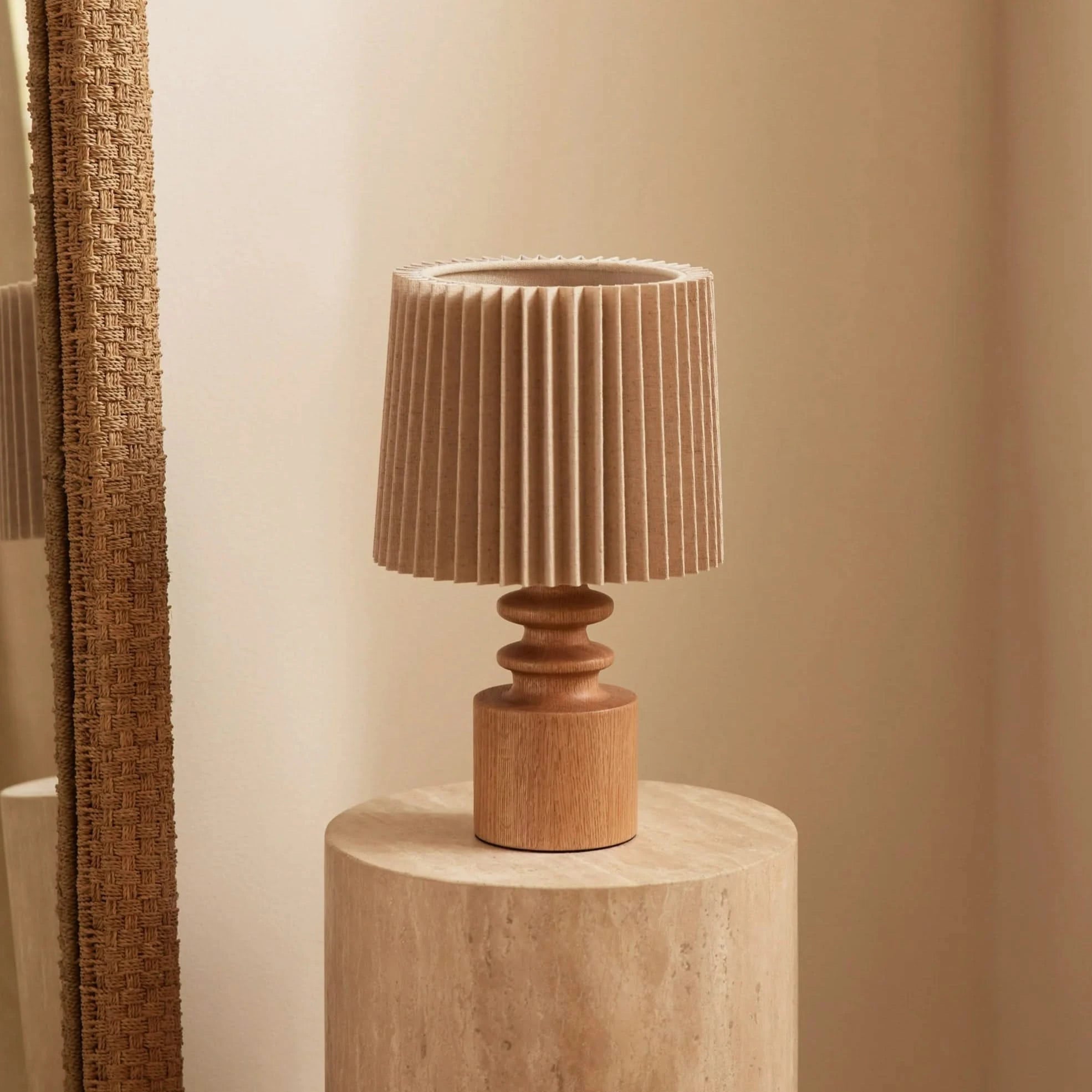 Joshi Table Lamp