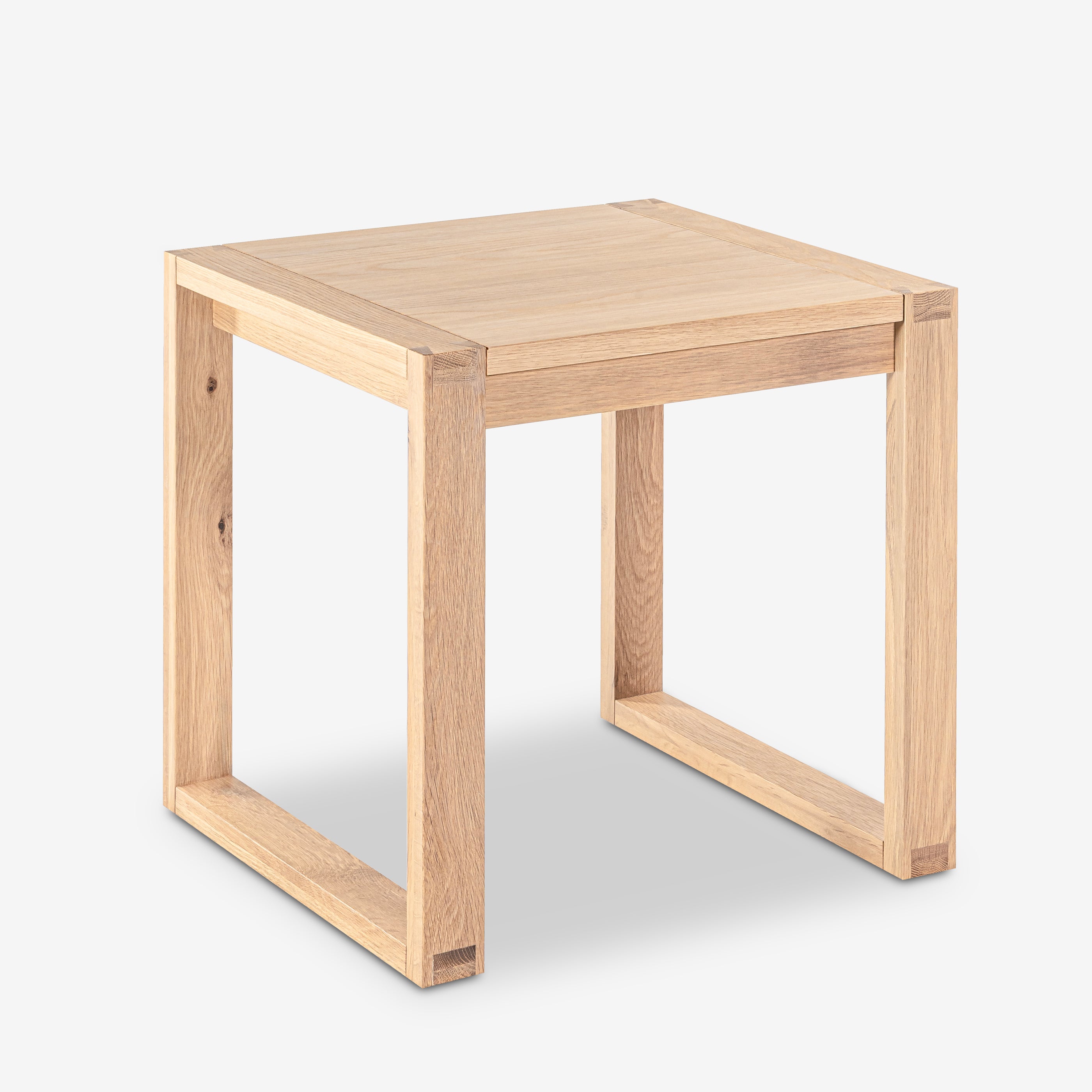 Richmond End Table (Natural)