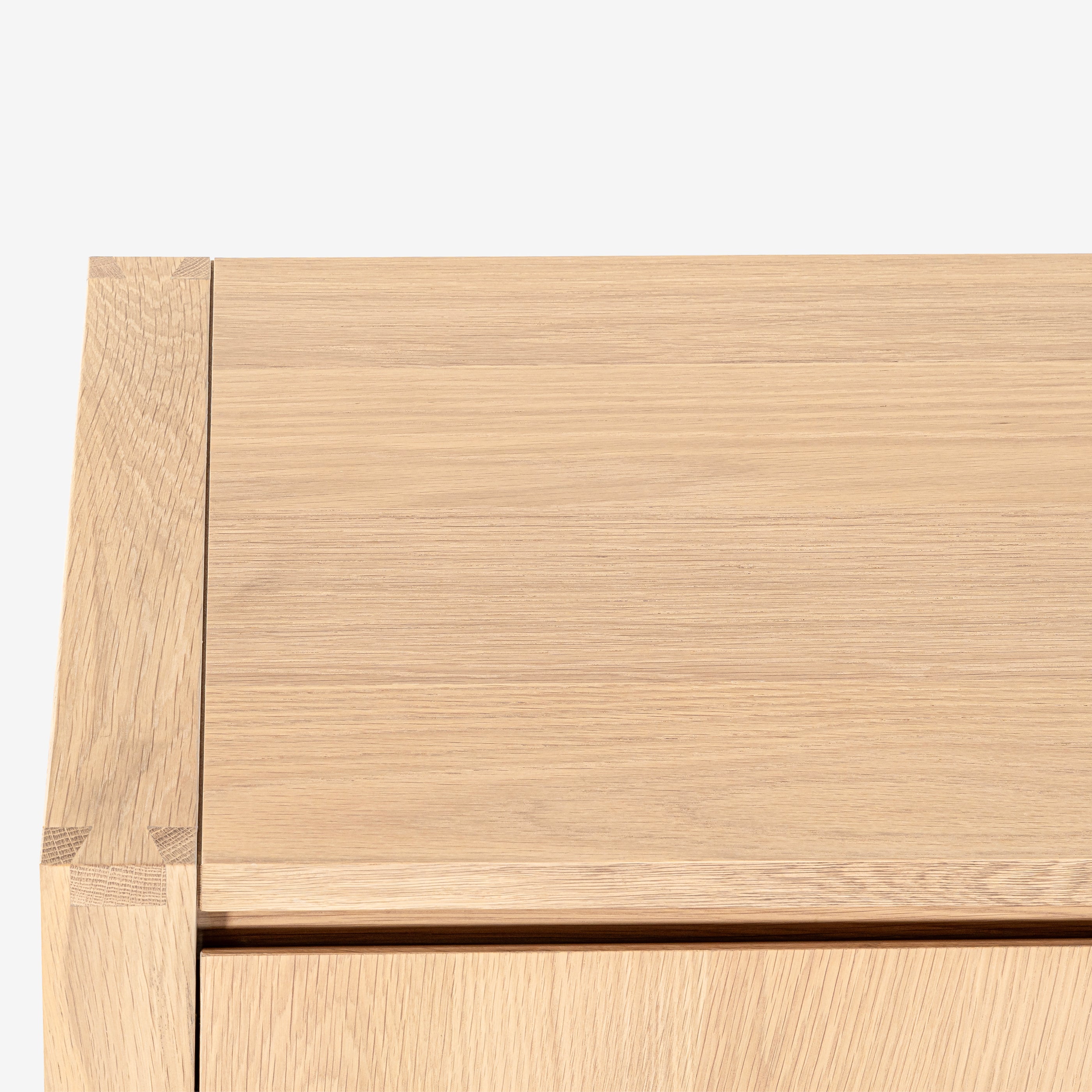 Richmond 2 Door 3 Drawer Sideboard (Natural)
