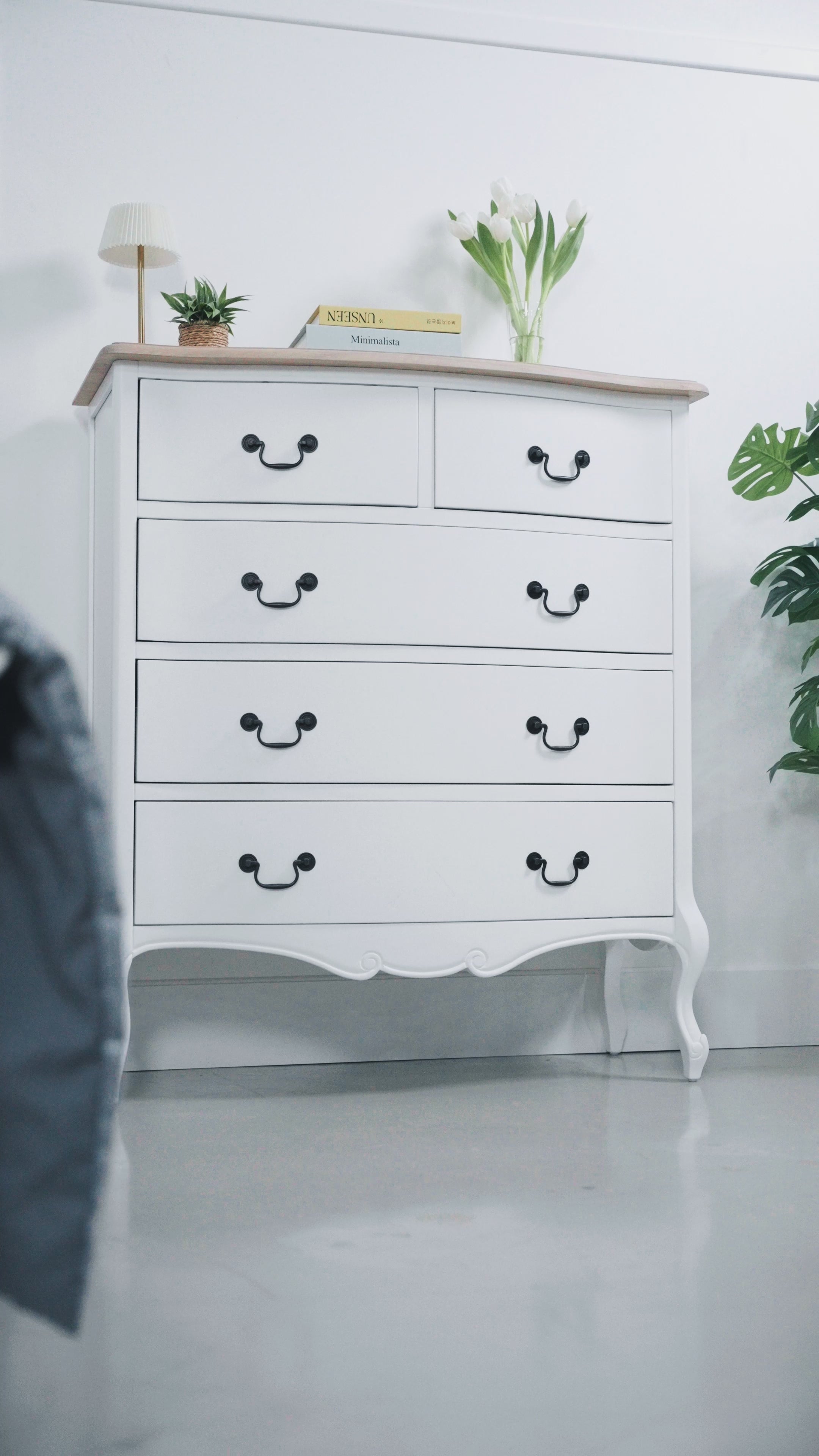Load video: Newcastle Acacia 5 Drawer Tallboy